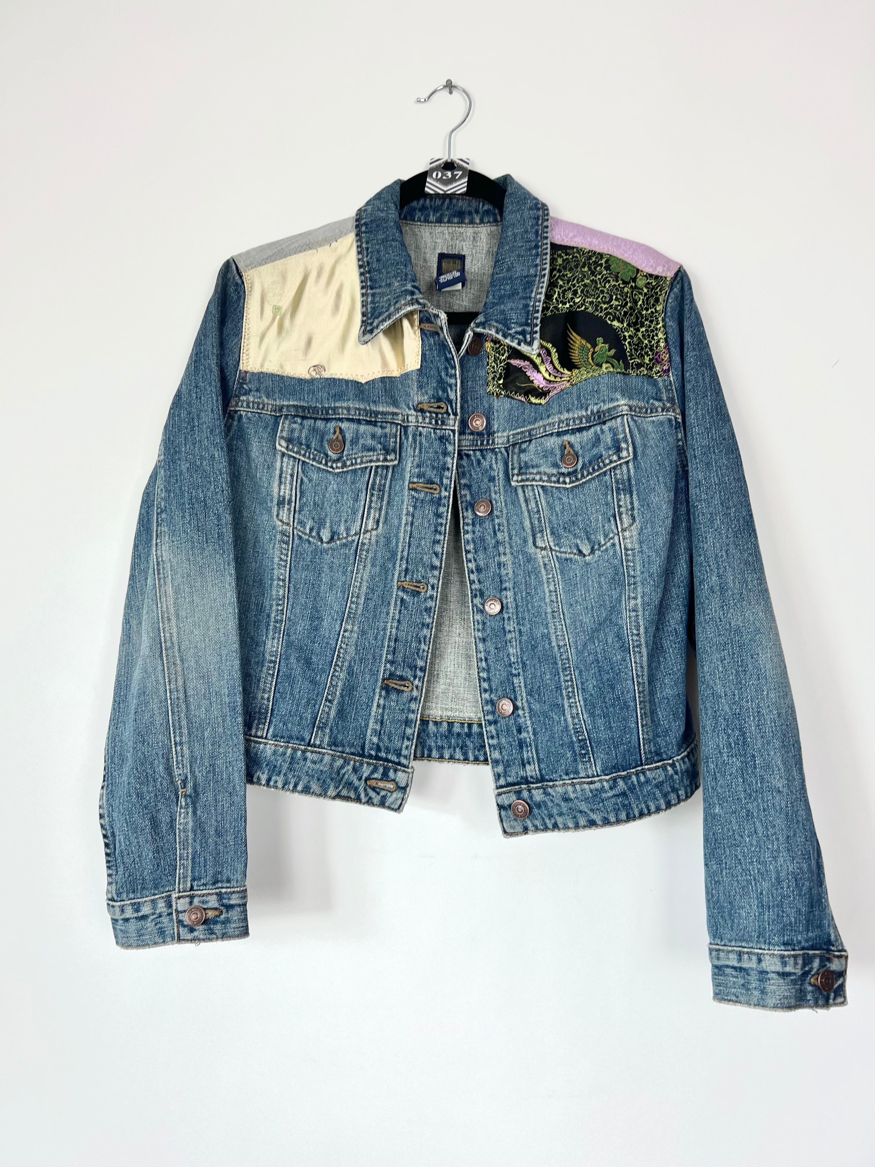 Throwback Gap Denim Jacket