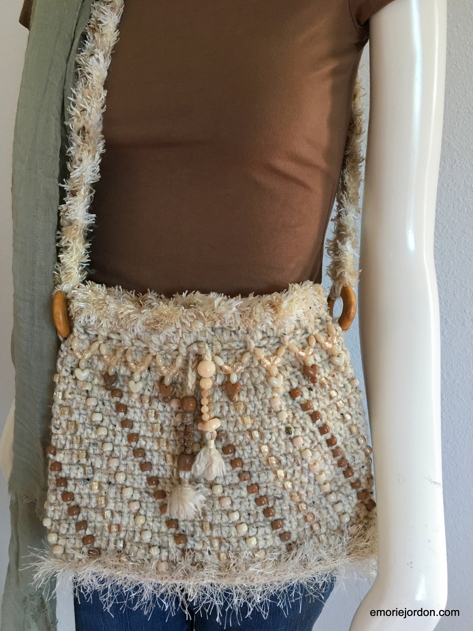 Vintage: Knit Beaded Cross body bag