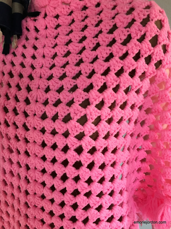 Vintage: Handmde Barbie Pink Crochet Wrap