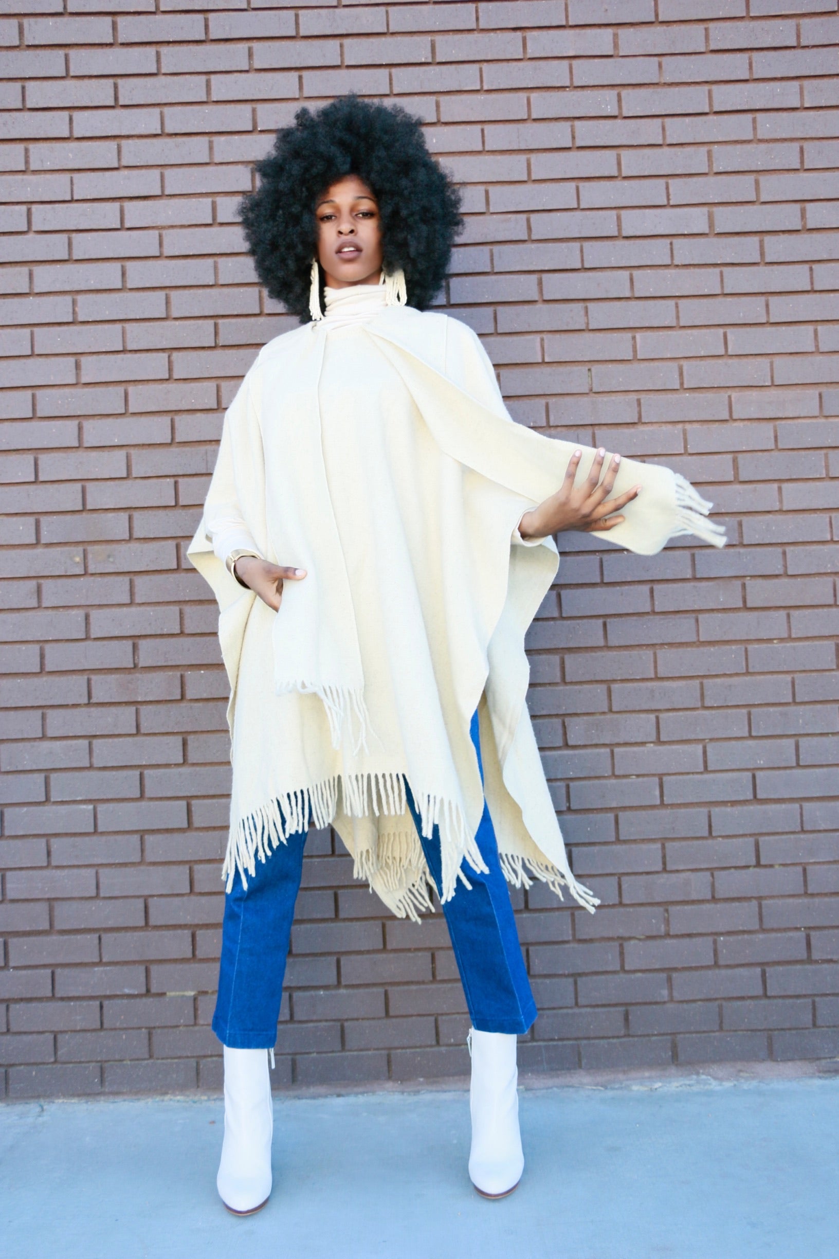 Live: 178 Ivory Vintage Tunic Cape with Scarf