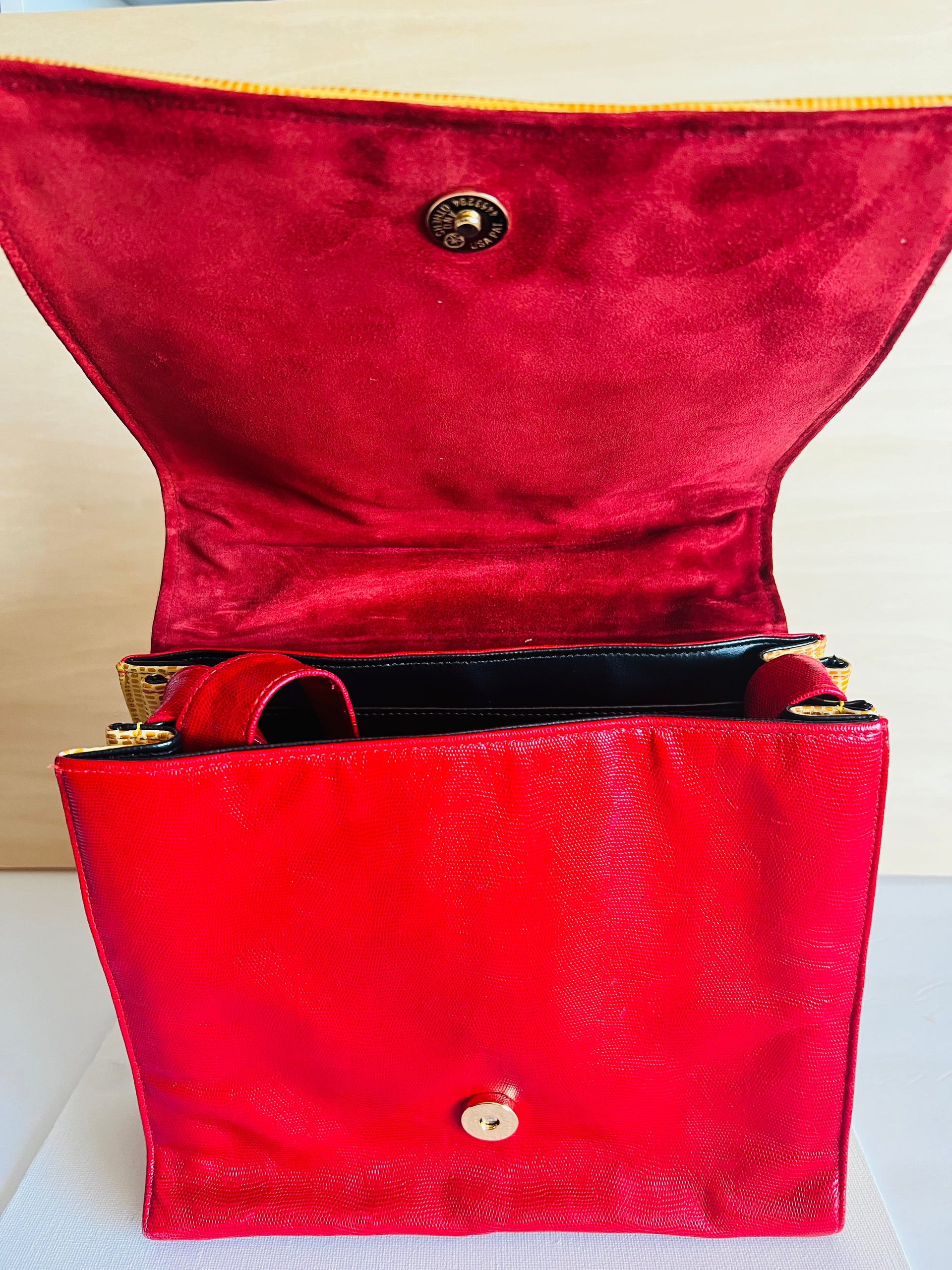 Wavy Colorful Vintage Sharif Handbag