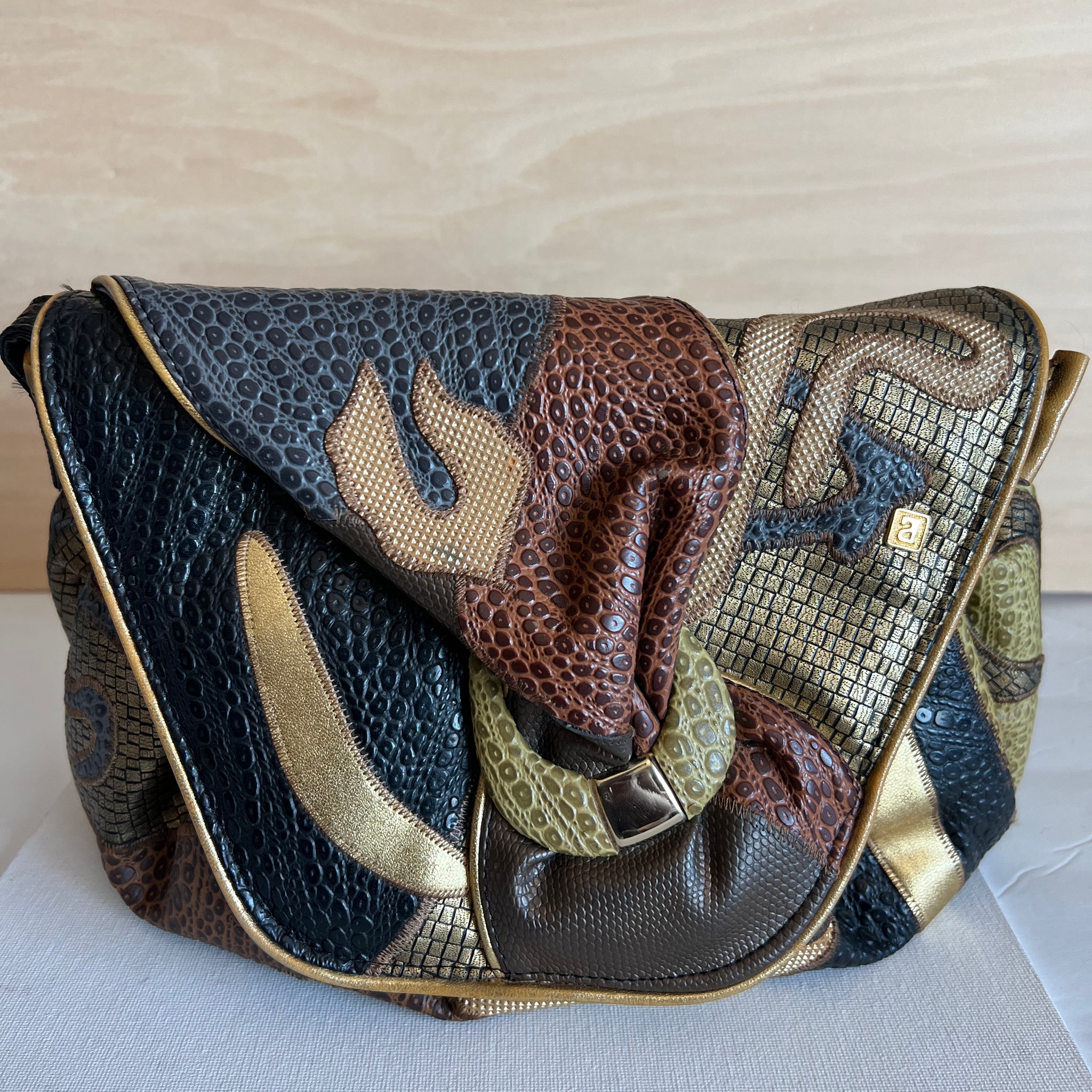 Vintage Nas Crossbody