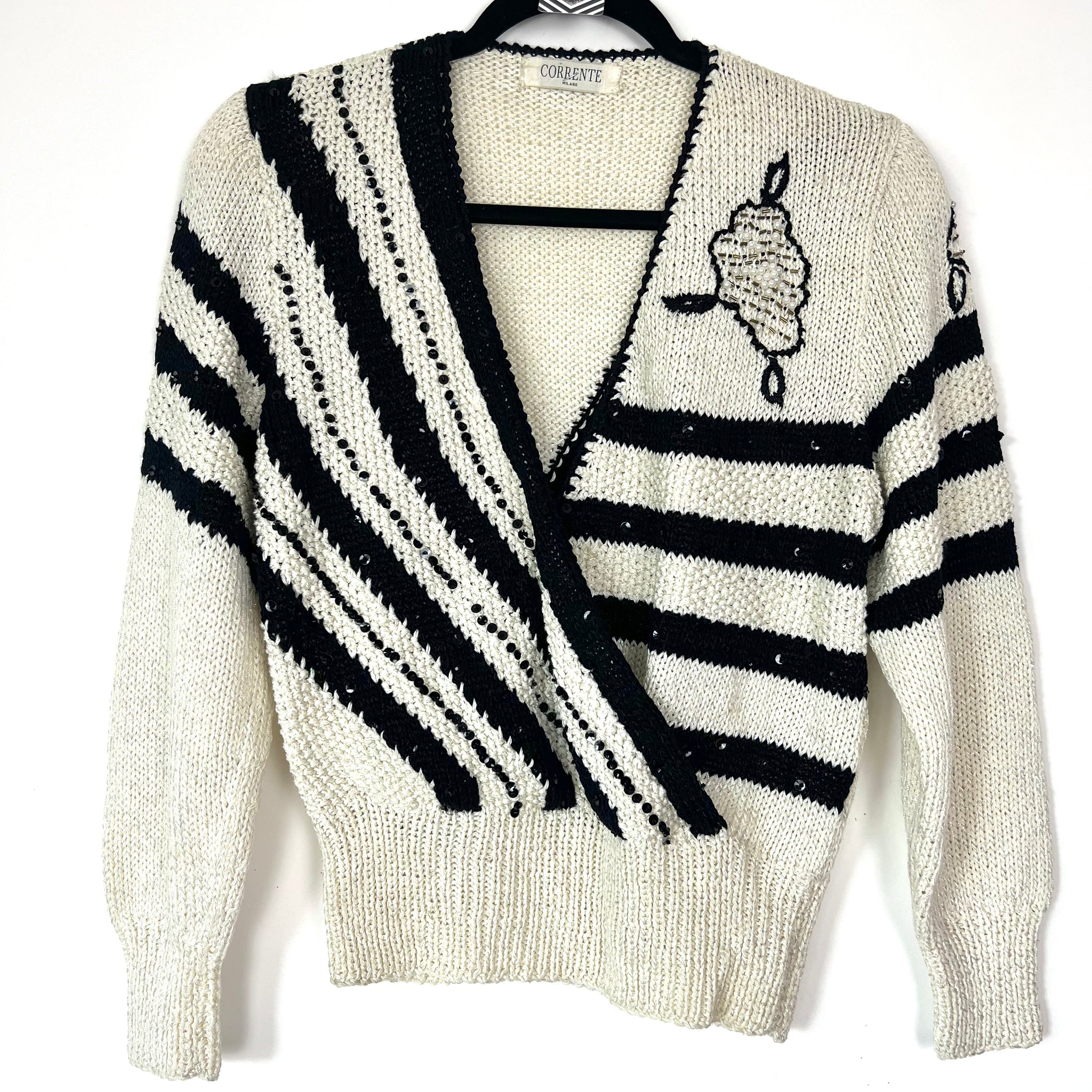 Live: 27 Vintage Sequins Sweater