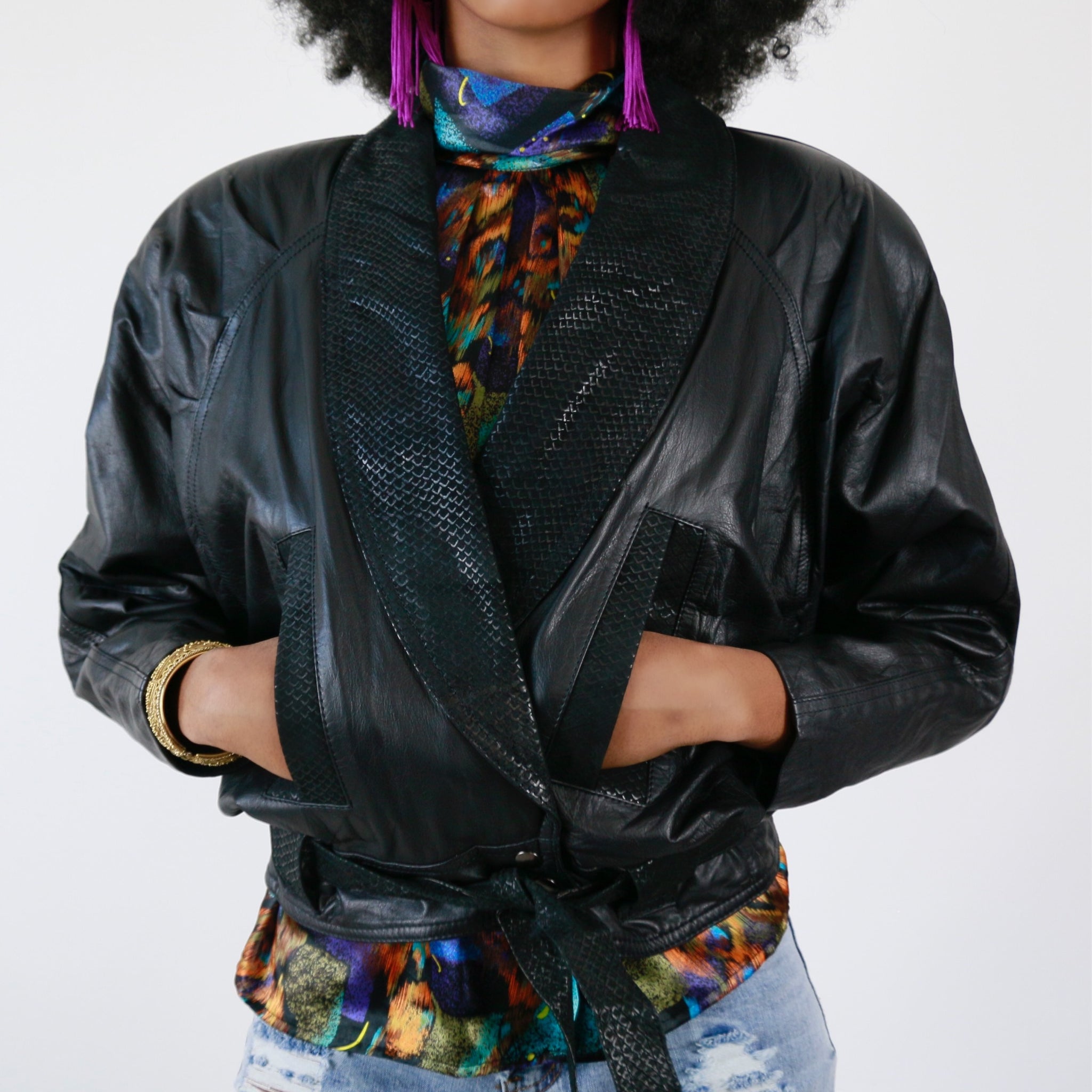Live: 51 Vintage 80's Leather Bomber Jacket