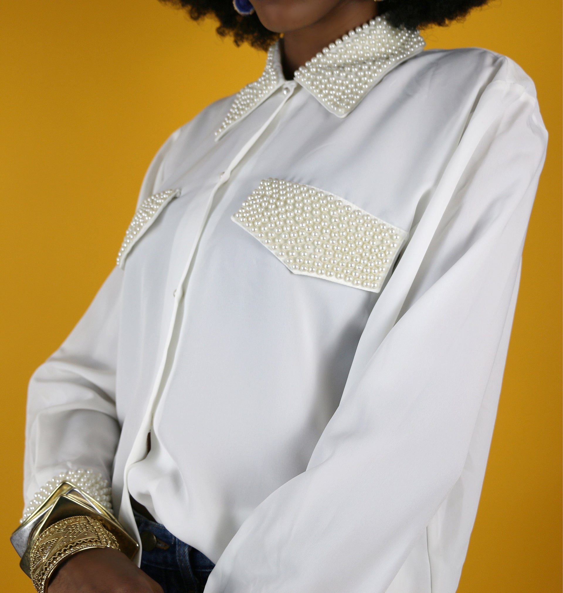 Live: 69 Vintage Pearly Girl Blouse