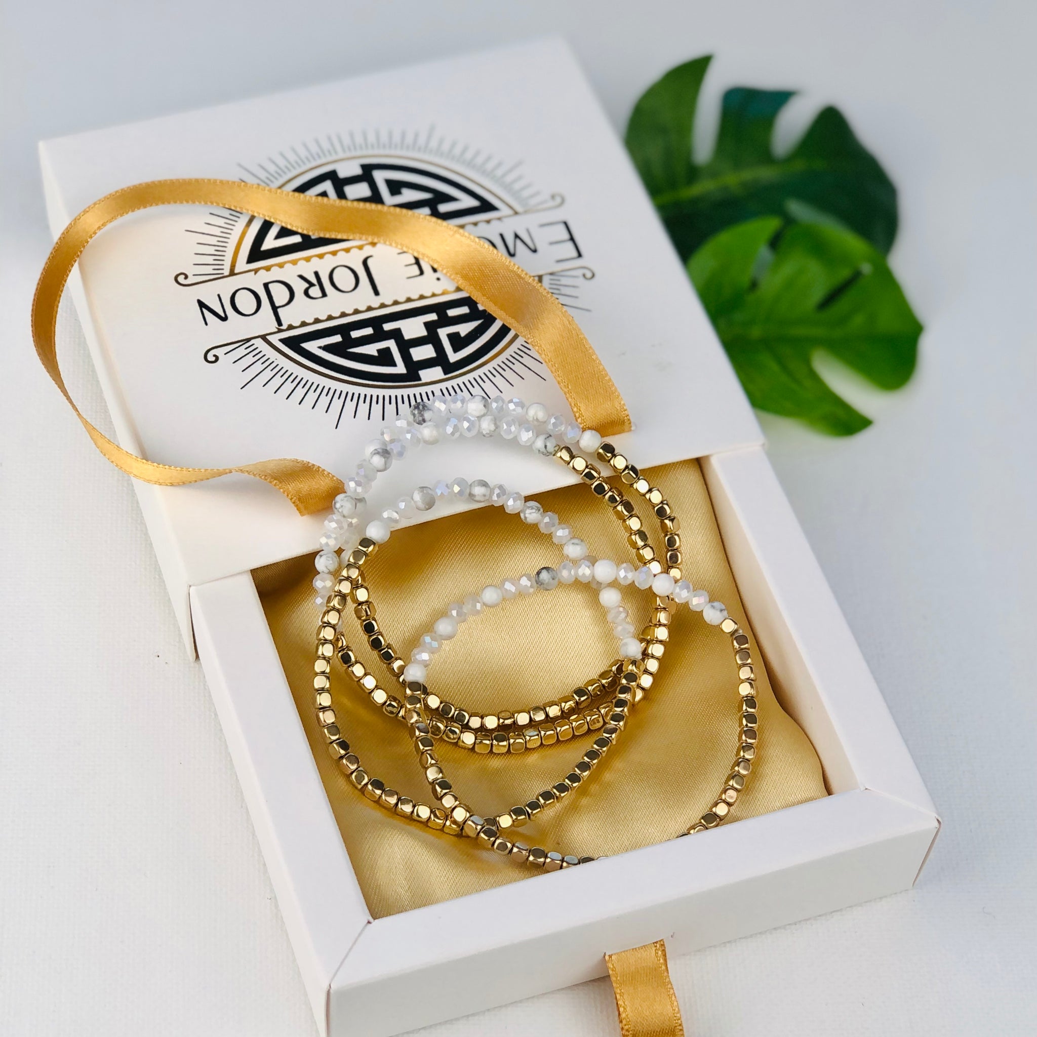 Howlite Selenia Mini Bracelets