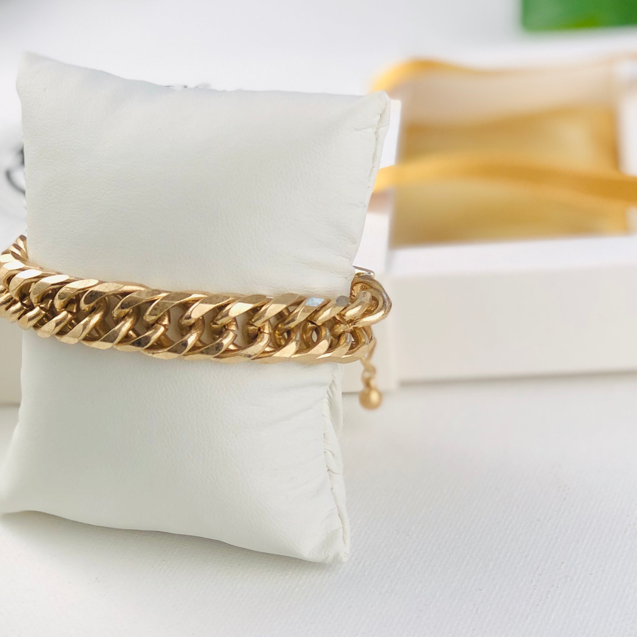 Mina Chunky Link Bracelet