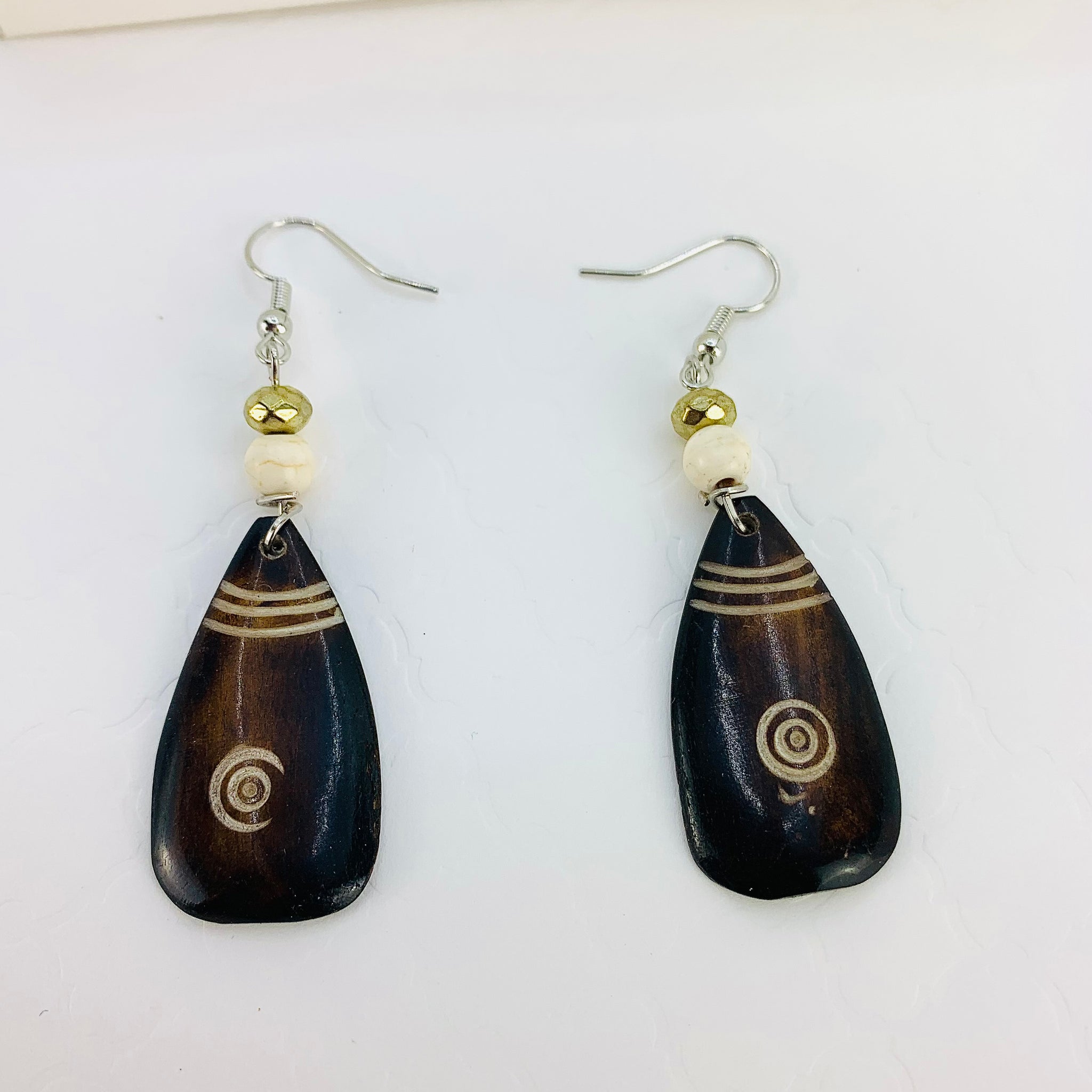 Armor tribal Bone Earrings