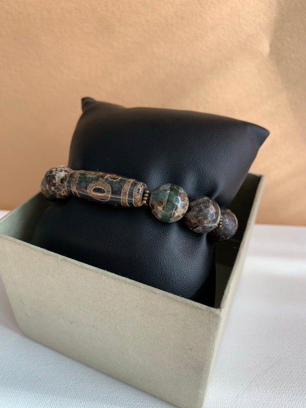 Tibetan and Faceted Agate Stone Bracelet