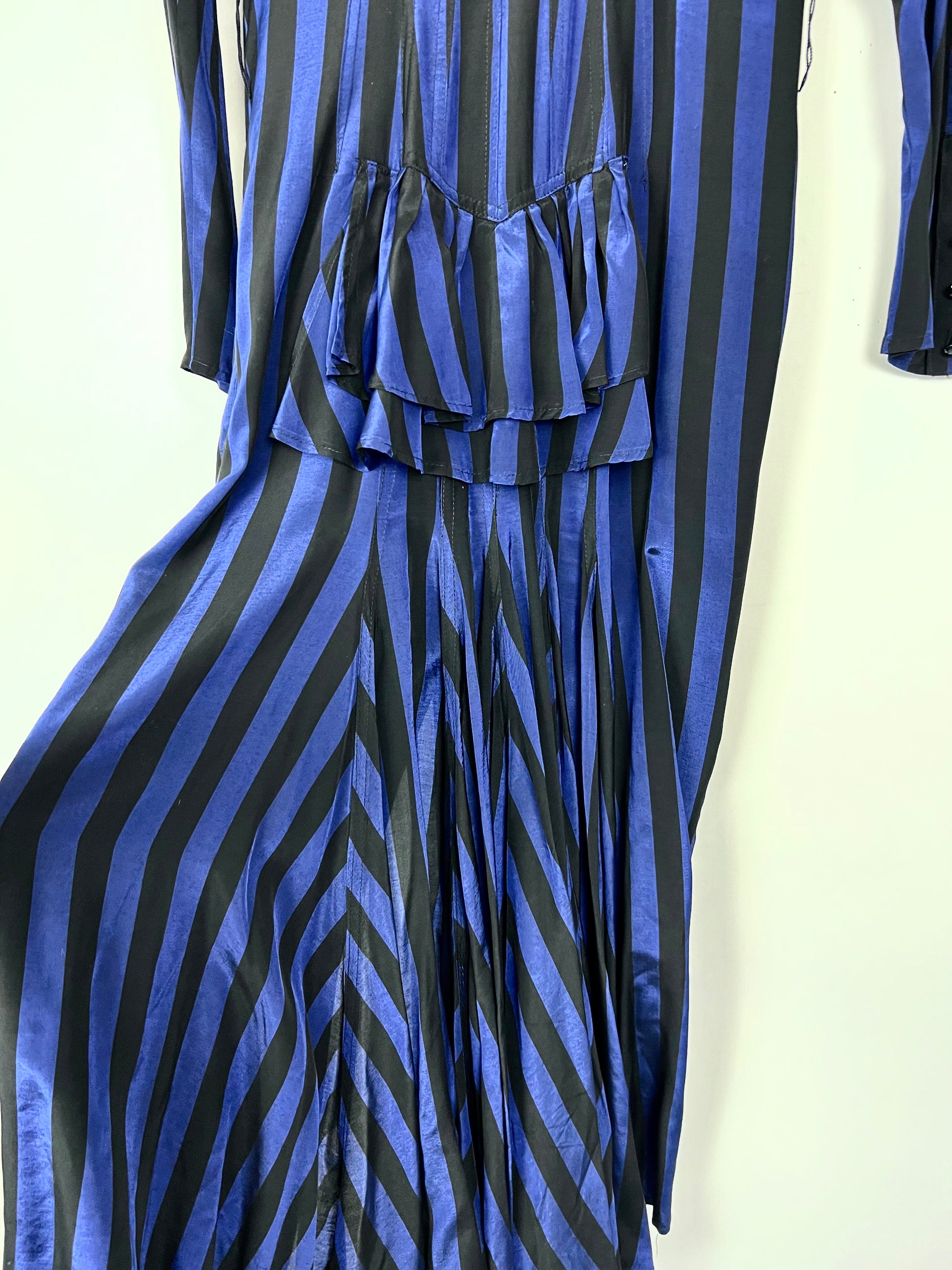 Live: 70 Vintage Striped Dress